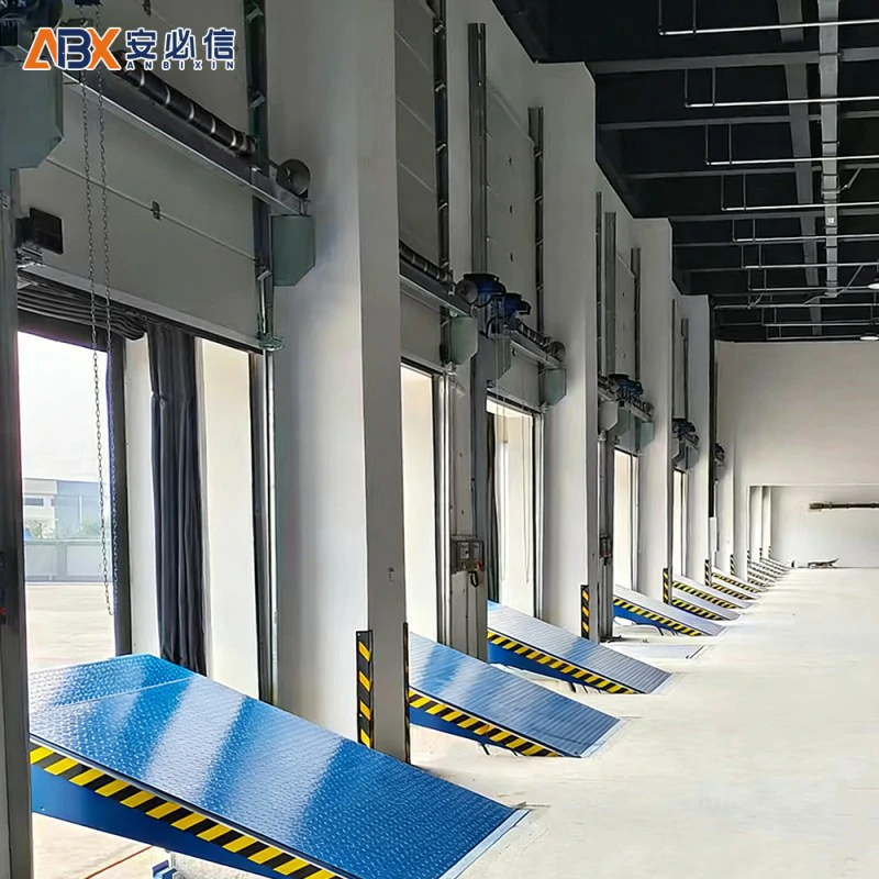 信阳滑升门
